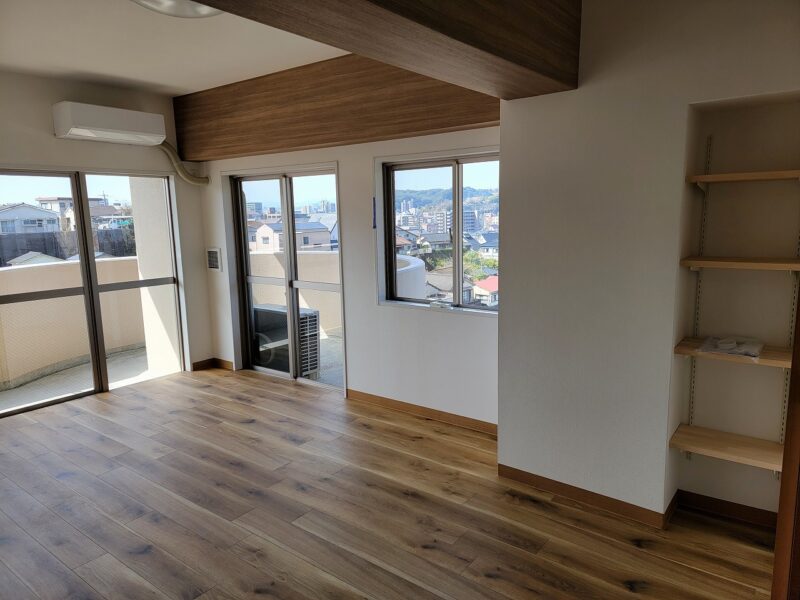 稲荷町マンション