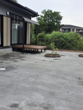 外構　庭　ウッドデッキ